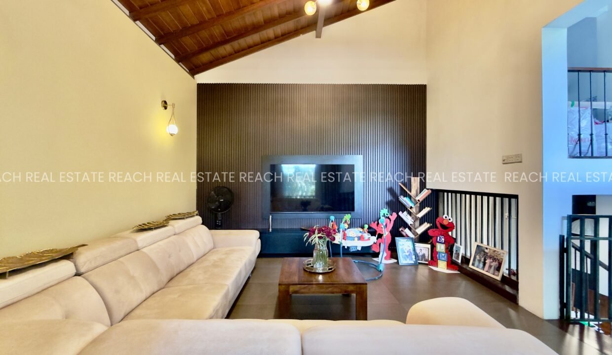 REACH REAL ESTATE REACH REAL ESTATE REACH REAL ESTATE REACH REAL ESTATE - 6